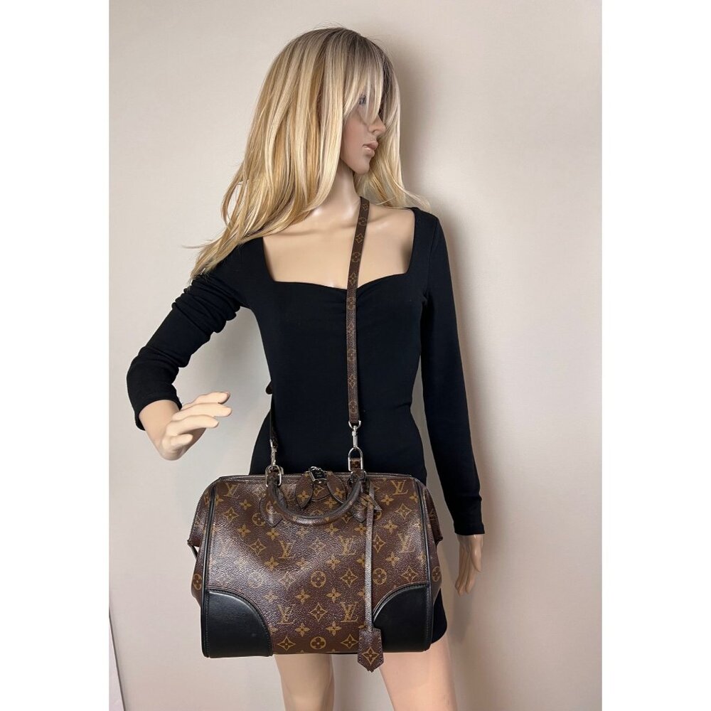 Louis Vuitton Monogram Shine Doc PM Black hand Crossbody Bag - Picture 8 of 10